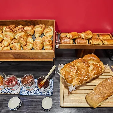 Odalys Campus - Paris Malmaison Lägenhetshotell