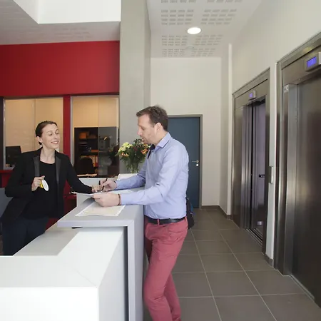 Odalys Campus - Paris Malmaison 3* Rueil-Malmaison