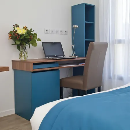 Odalys Campus - Paris Malmaison 3* Rueil-Malmaison