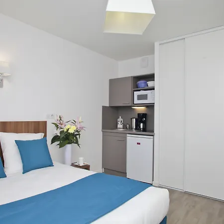 Odalys Campus - Paris Malmaison Lägenhetshotell