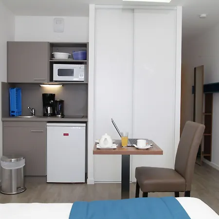 Lägenhetshotell Odalys Campus - Paris Malmaison