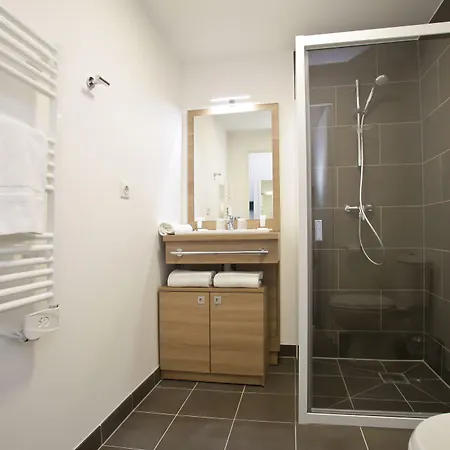 Lägenhetshotell Odalys Campus - Paris Malmaison 3*