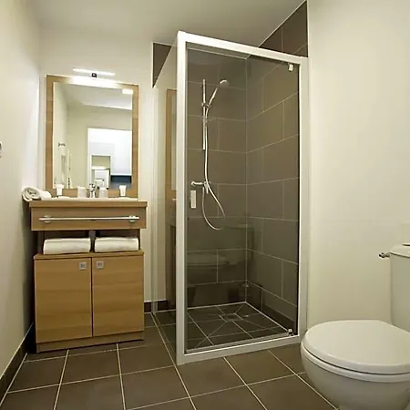 شقة فندقية Odalys Campus - Paris Malmaison 3*