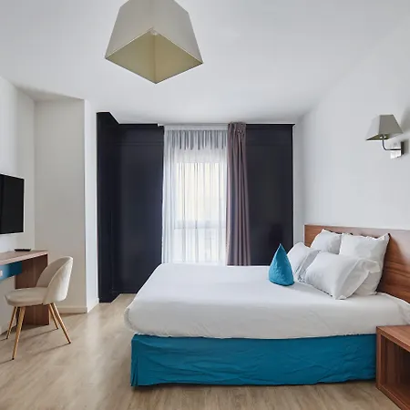 Odalys Campus - Paris Malmaison 公寓式酒店 吕埃尔-马尔迈松